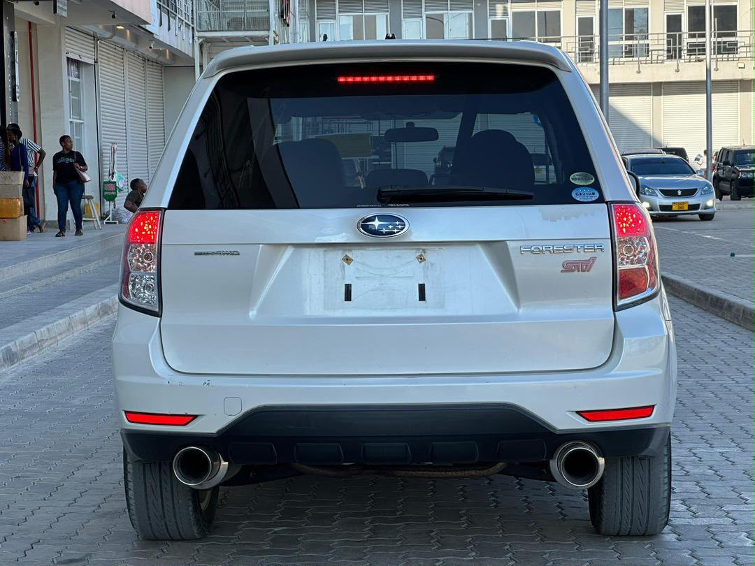 SUBARU FORESTER thumbnail 7